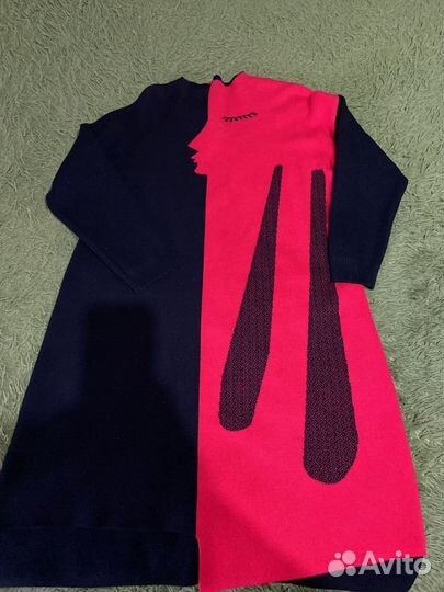 Новое Платье шерстяное новое