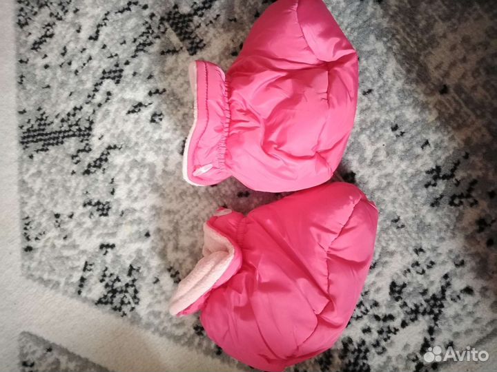 Зимний комбинезон для девочки