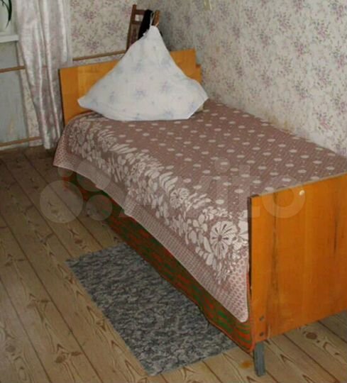 Дом 32 м² на участке 10 сот.