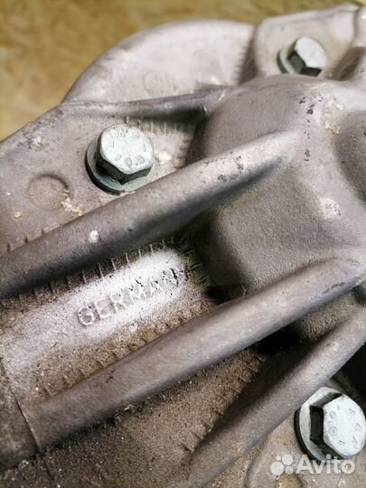 Пневмостойка передняя правая Porsche Cayenne 955