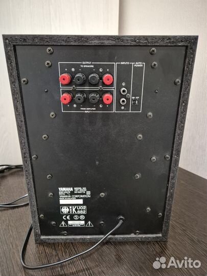 Активный сабвуфер Yamaha YST SW40