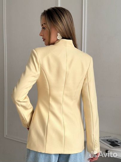 Пиджак приталенный