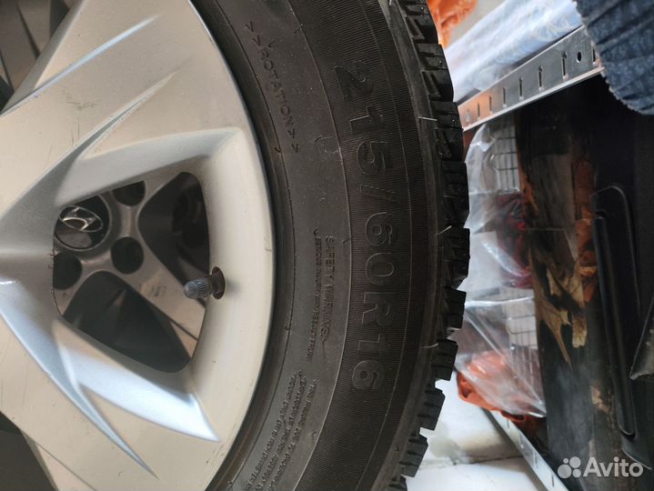 Комплект зимней резины на дисках 215/60 R 16