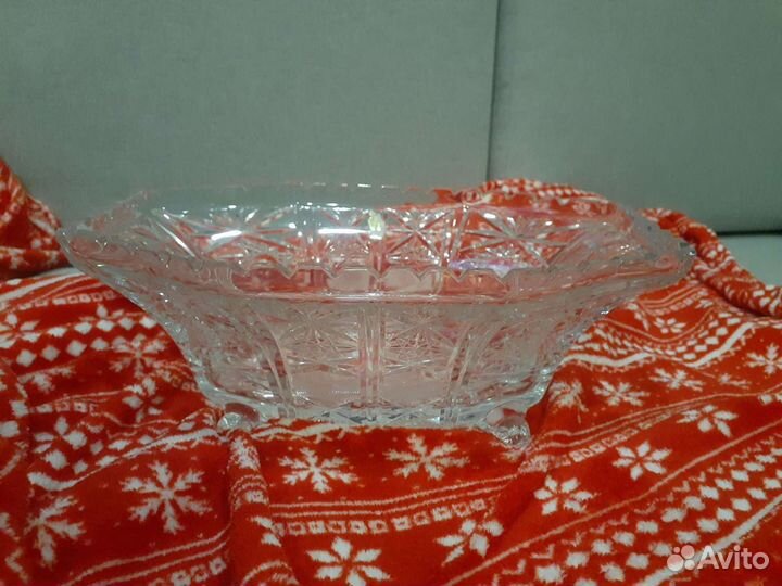 Хрустальная ваза конфетница