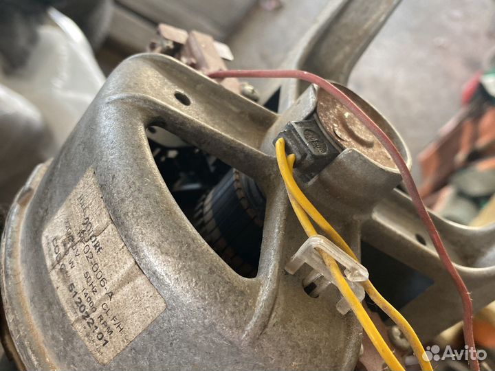 Мотор стиральной машины 512022101