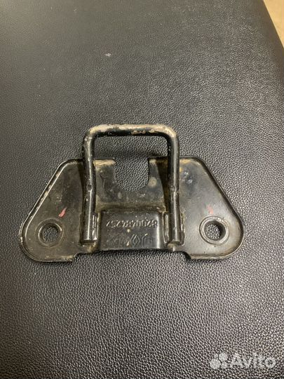 Ответная часть замка largus