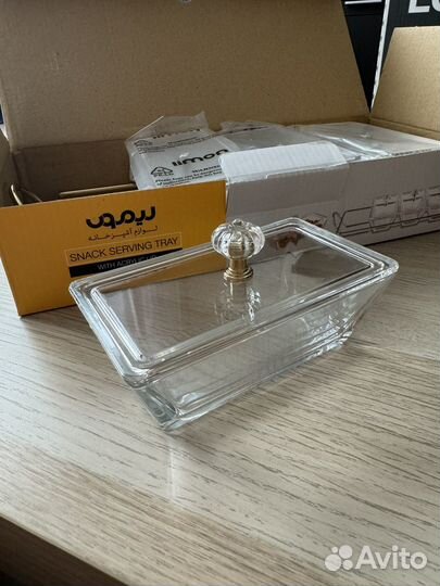 Менажница с крышкой