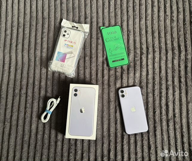 iPhone 11, 64 ГБ