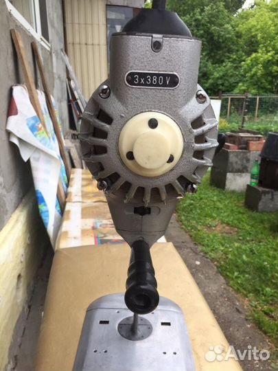 Нож раскройный вертикальный