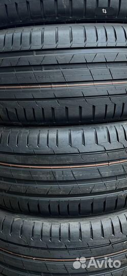 Ikon Tyres Autograph Ultra 2 SUV 255/45 R20