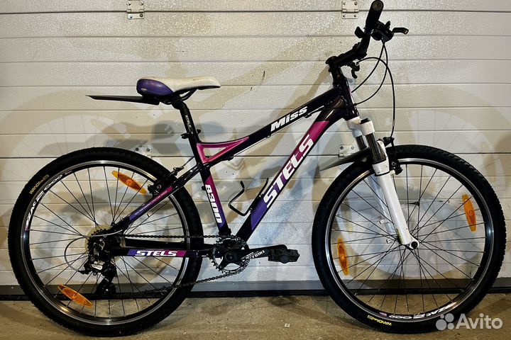 Женский велосипед Stels Miss 8300
