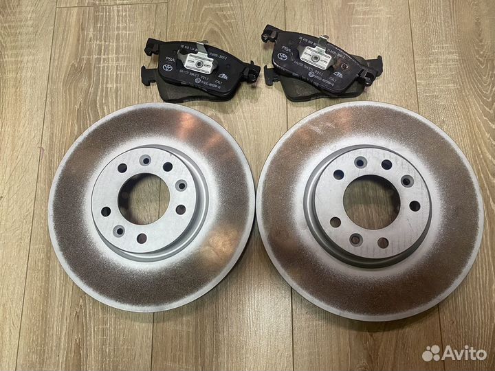 Тормозные диски и колодки для Peugeot Traveller