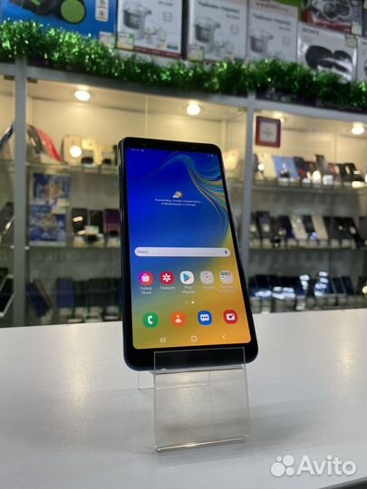 Samsung Galaxy A7 (2018), 4/64 ГБ