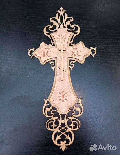Крест резной, молитвенная табличка