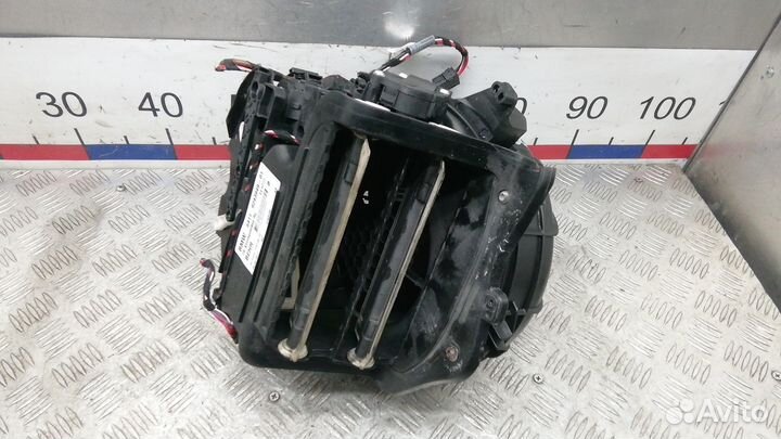 Моторчик печки BMW 5 F07/F10/F11 2011