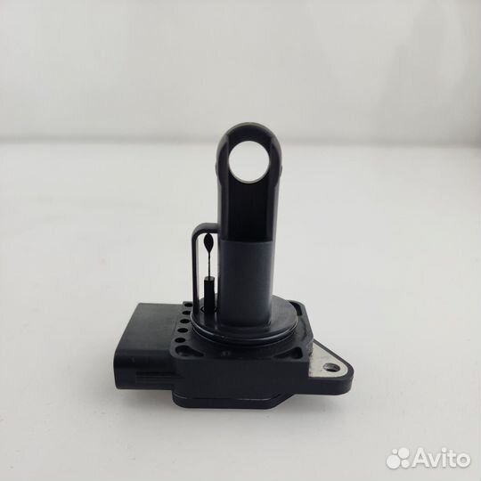 Расходомер воздуха Mazda 6