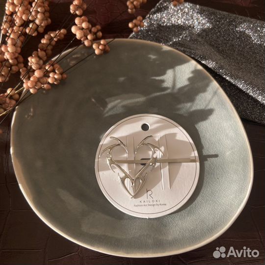 Заколка для волос