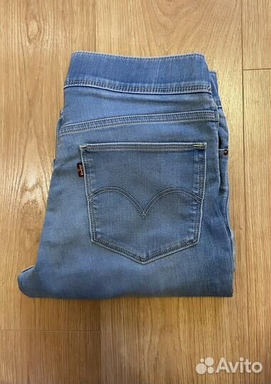 Джинсы Levis 28