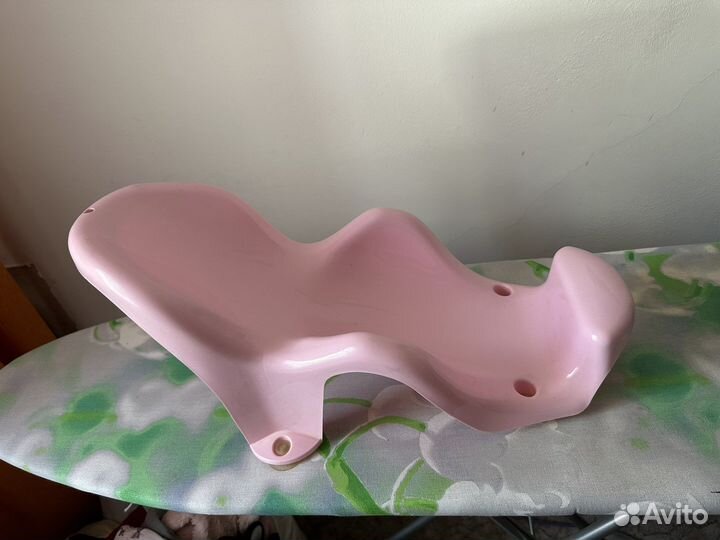 Горка для купания новорожденного розовая