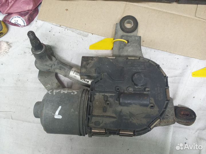 Моторчик стеклоочистителя левый Ford S-MAX