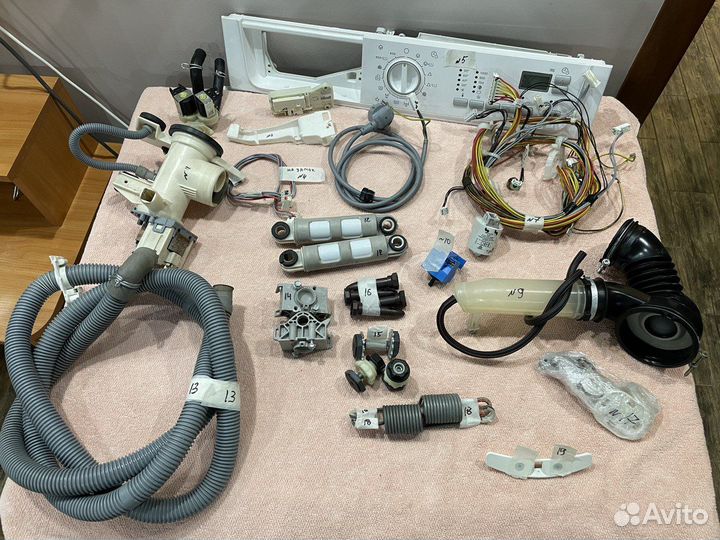 Стиральная машинка Electrolux EWG147410W Запчасти