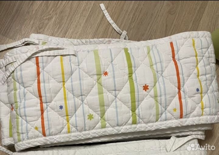 Бортики в кроватку