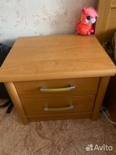 Спальный гарнитур