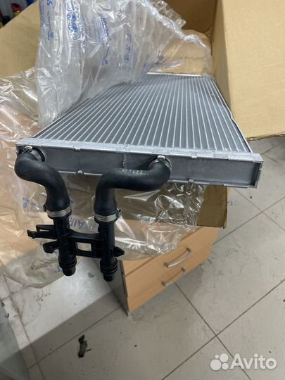 Радиатор bmw 7 F01, F02, F03, F04 750I