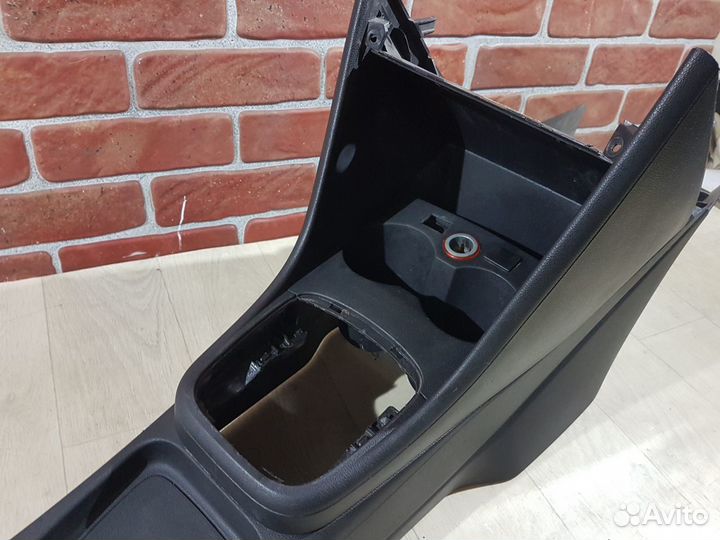 Тоннель Volkswagen polo 2013