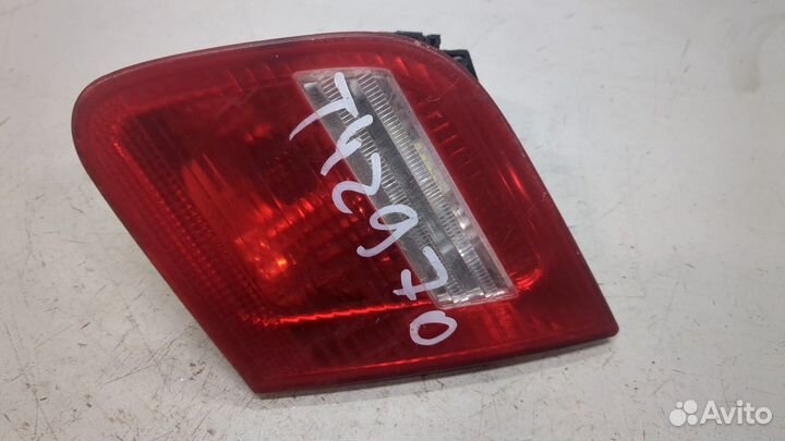 Фонарь крышки багажника BMW 3 E46, 2006