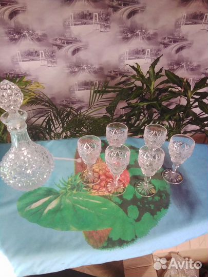 Графин хрустальный