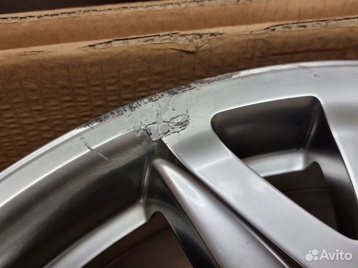 Оригинальный кованый передний диск R19 Nissan 370Z