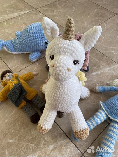 Вязаные игрушки пакетом