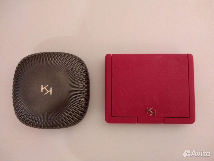 Румяна кометика Kiko