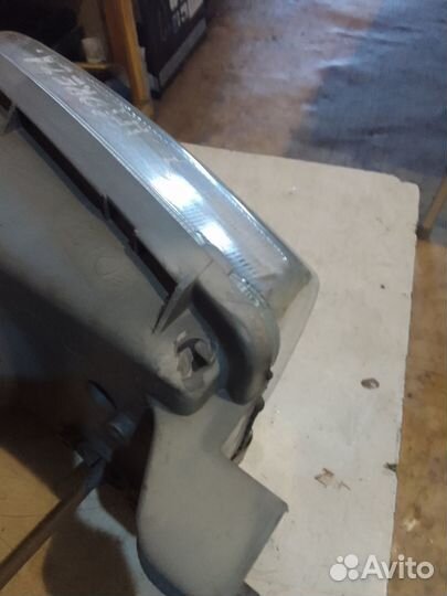 Фара правая Subaru Impreza 1998 EJ15