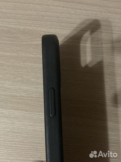 Чехол на iPhone 12