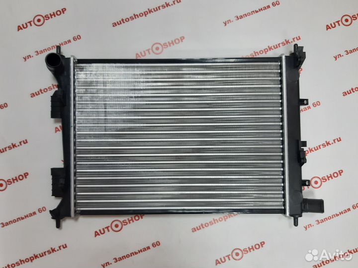 Радиатор охлаждения Киа Рио Rio 3 Солярис Solaris