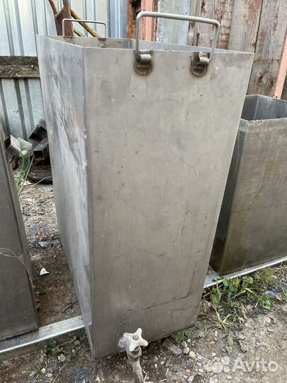 Бак из нержавеющей стали бу