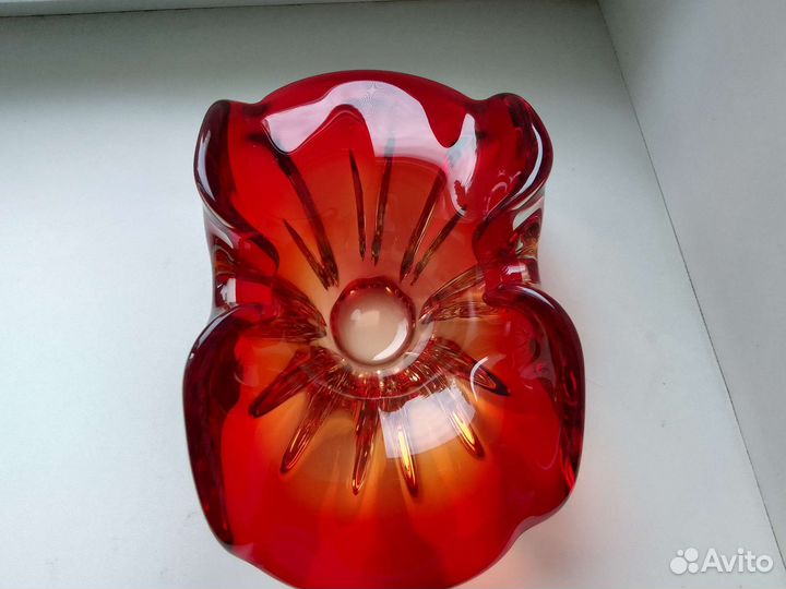 Ваза цветное стекло