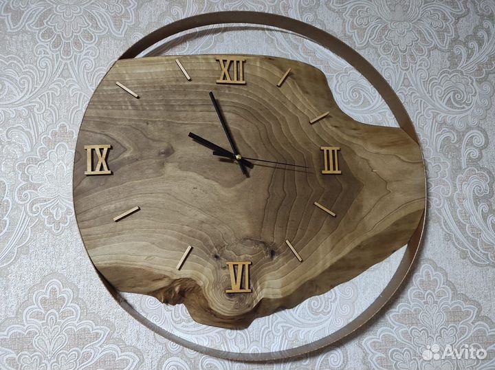 Часы настенные ручной работы