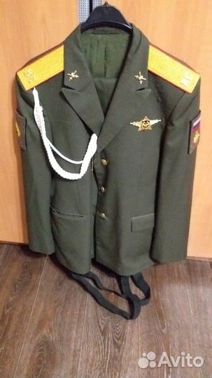 Форма военная с фуражкой