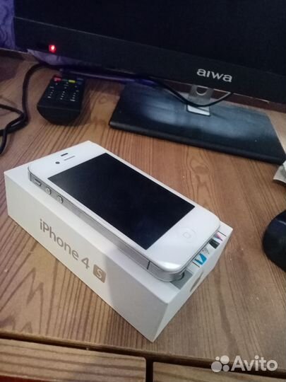 iPhone 4S, 8 ГБ
