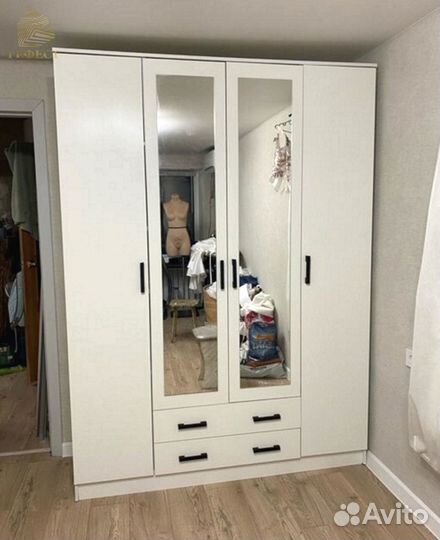 Шкаф квадро Белый гладкий