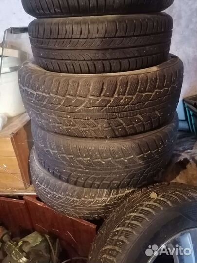 Kumho WinterCraft WS71 225/65 R17