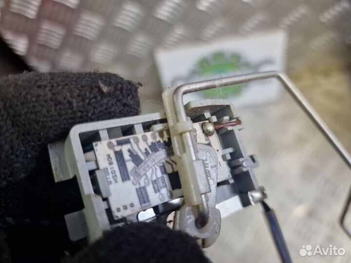 Датчик уровня топлива SsangYong Kyron