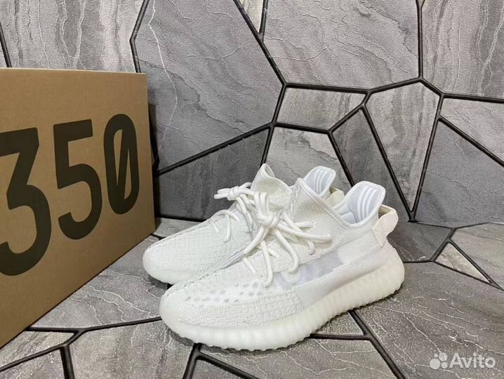 Adidas yeezy boots 350