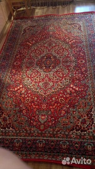 Ковер шерстяной