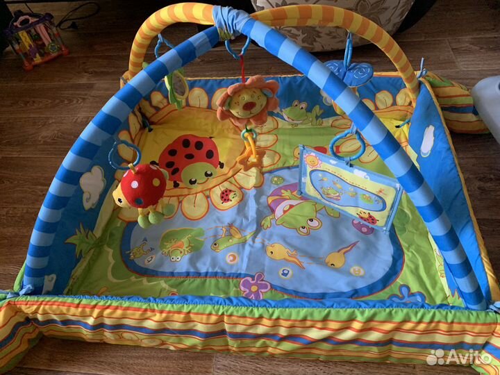 Детский развивающий коврик
