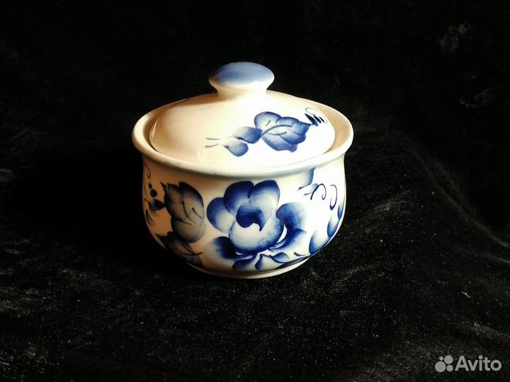 Сахарница, конфетница, вазочка гжель СССР 70-80гг