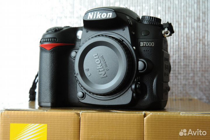 Nikon D7000 и 3 объектива